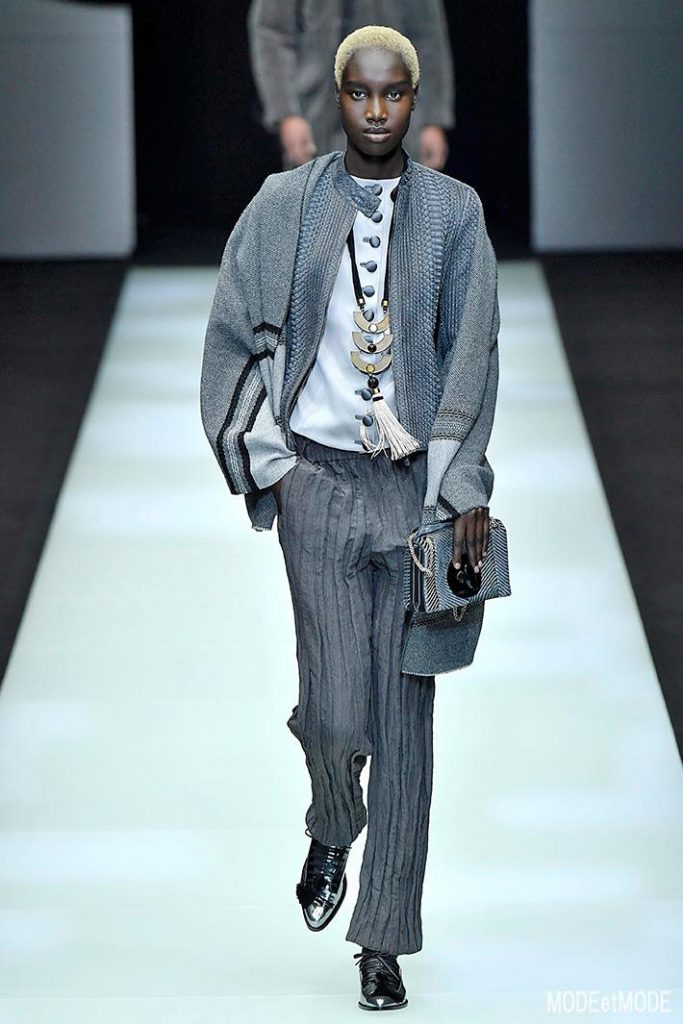 giorgio_armani_aw18_028