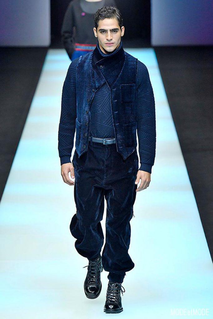 giorgio_armani_aw18_049