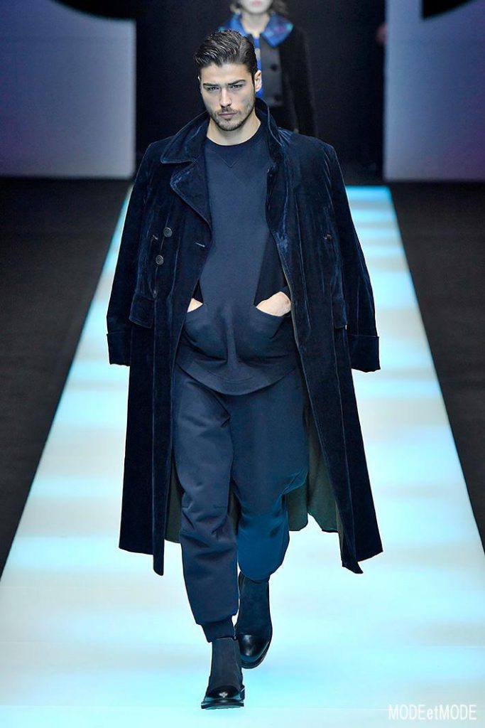 giorgio_armani_aw18_053