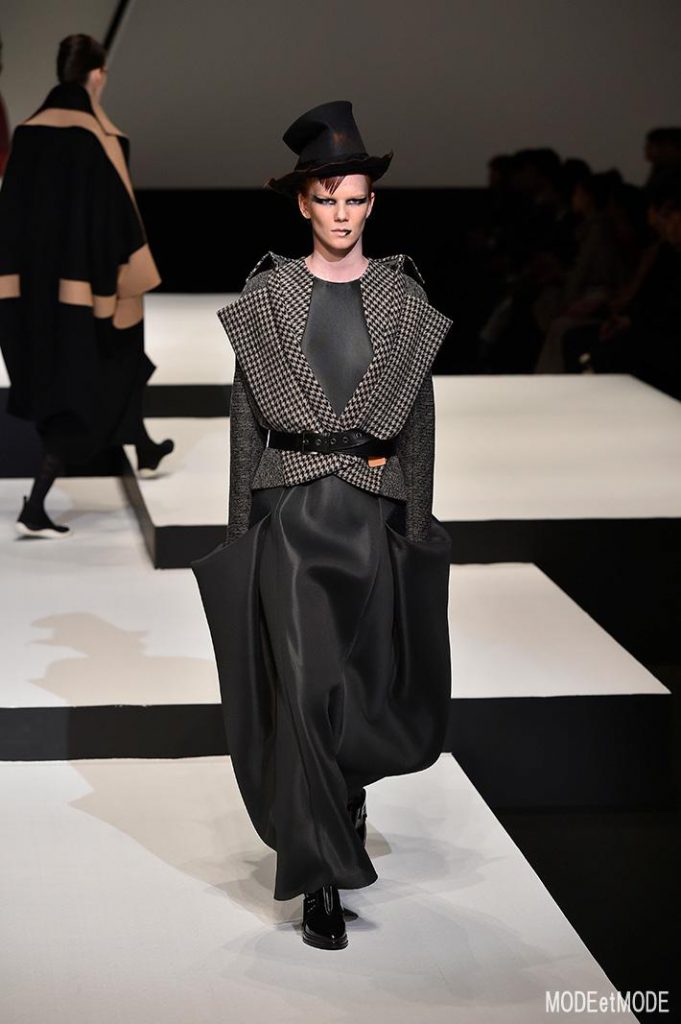 hiroko_koshino_aw18_025