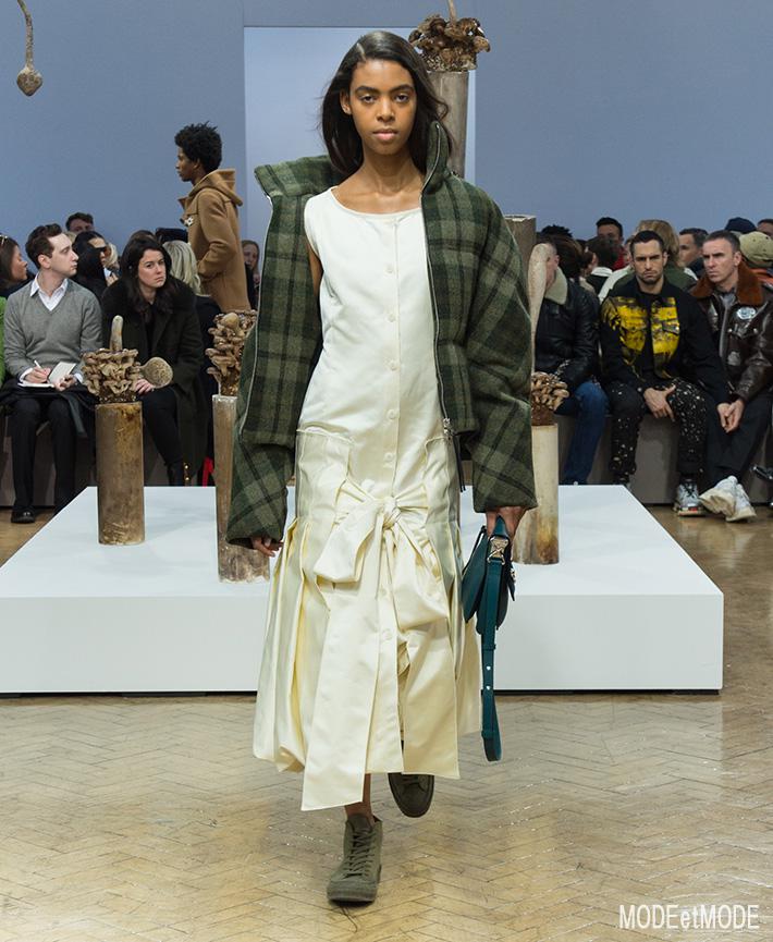 jw_anderson_aw18_048