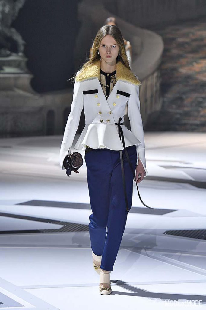 Louis Vuitton Paris Womenswear Fall Winter 2018-2019 Paris February/March 2018
