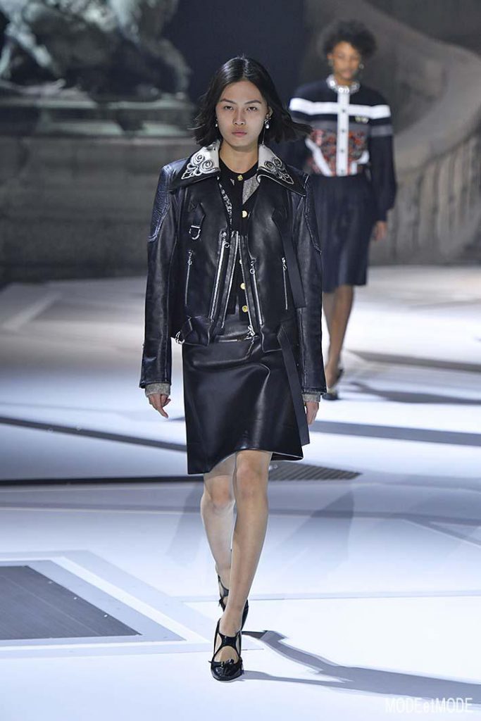 Louis Vuitton Paris Womenswear Fall Winter 2018-2019 Paris February/March 2018