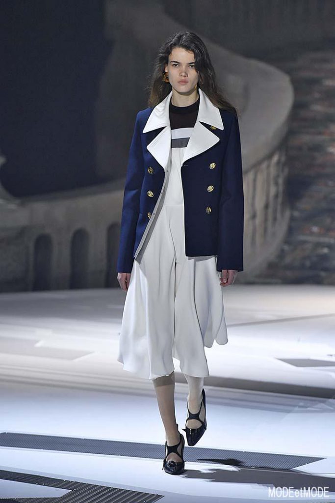 Louis Vuitton Paris Womenswear Fall Winter 2018-2019 Paris February/March 2018
