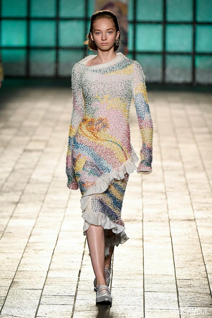 mary_katrantzou_aw18_022