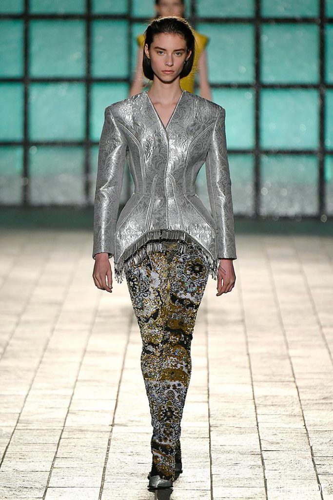 mary_katrantzou_aw18_030