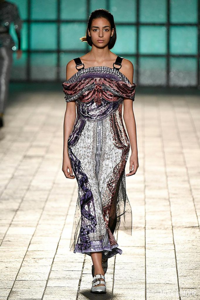mary_katrantzou_aw18_038