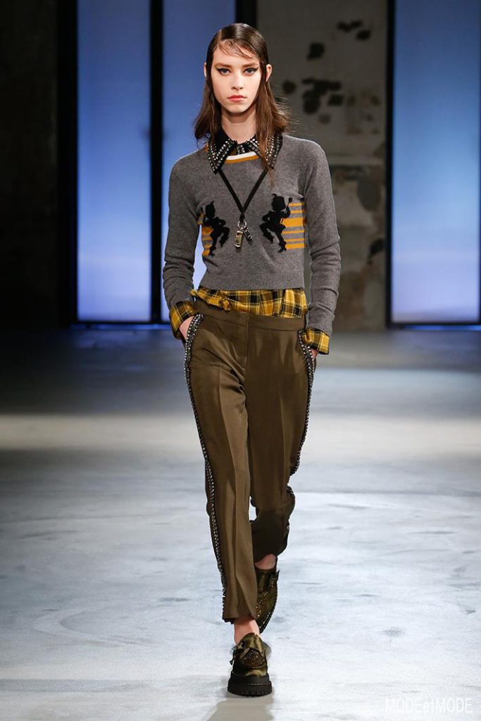 n_21_aw18_006
