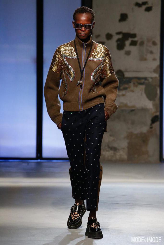 n_21_aw18_042