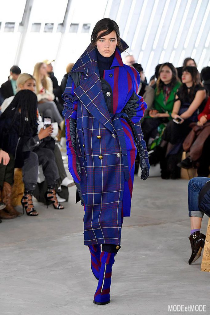 sacai_aw18_006