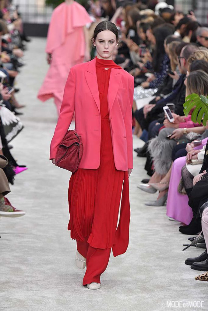 Valentino Paris Womenswear Fall Winter 2018-2019 Paris February/March 2018