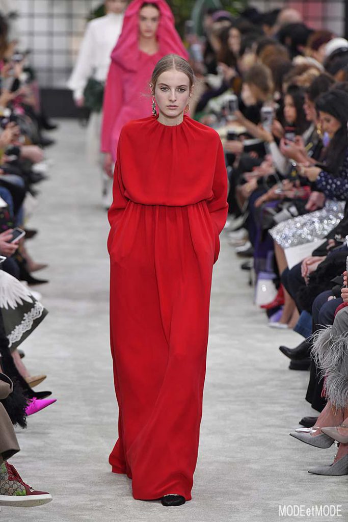 Valentino Paris Womenswear Fall Winter 2018-2019 Paris February/March 2018