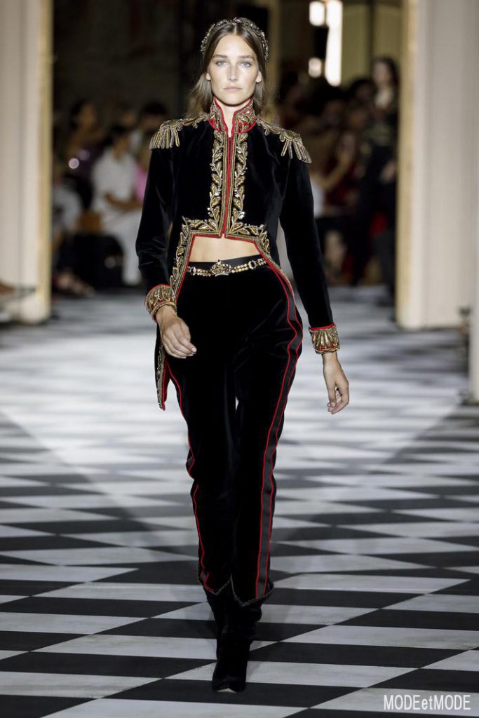 ZuhairMurad_aw18hc_002
