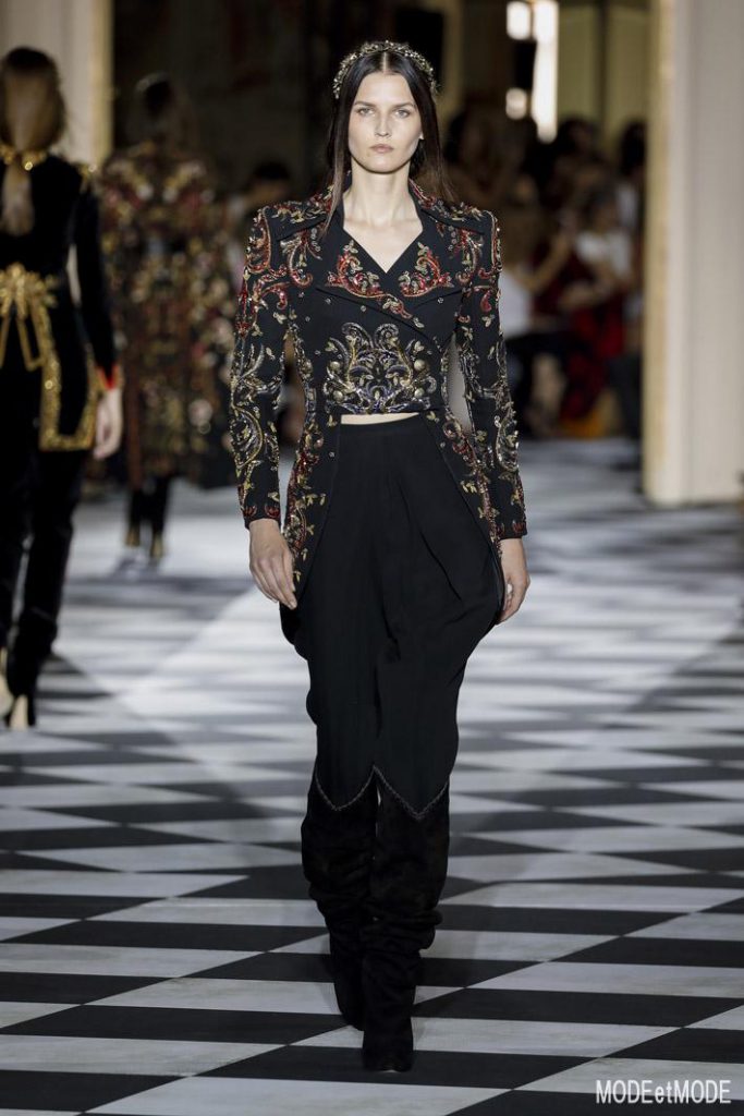 ZuhairMurad_aw18hc_004