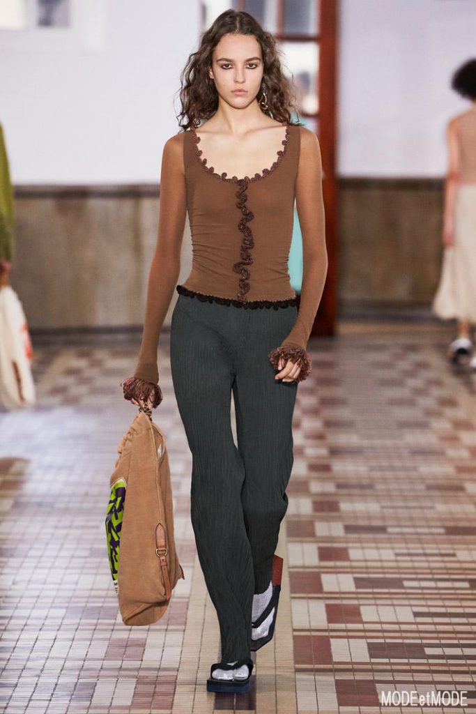 acne_studios_aw18hc_006