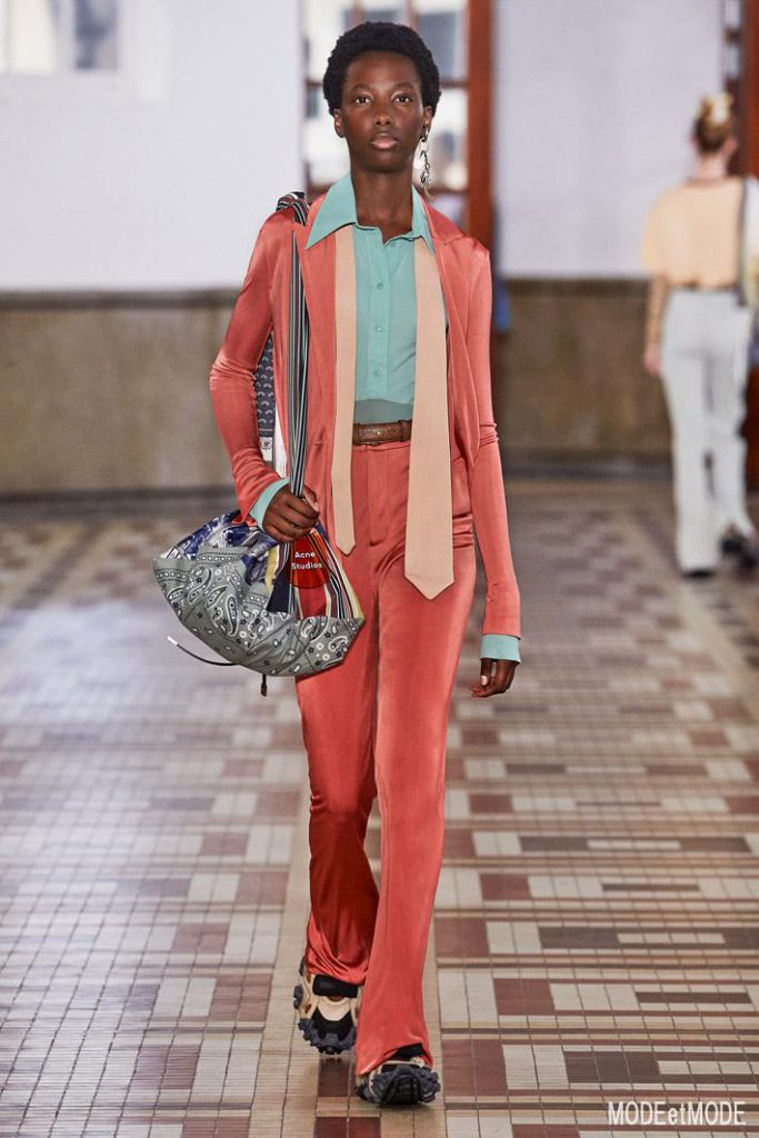 acne_studios_aw18hc_019