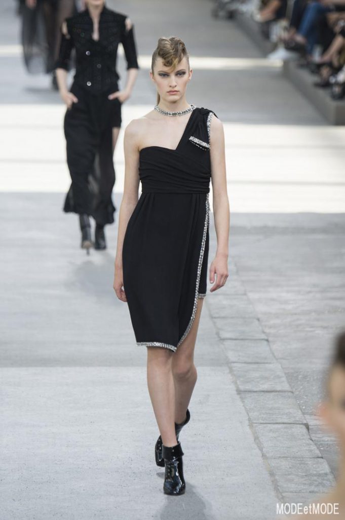 chanel_aw18hc_033