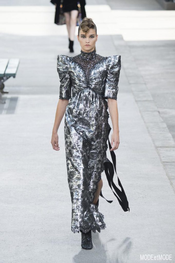 chanel_aw18hc_054