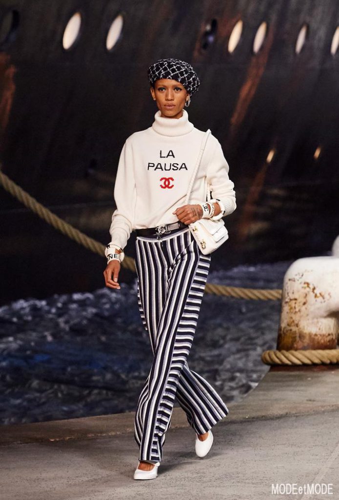chanel_cruise_aw18hc_003