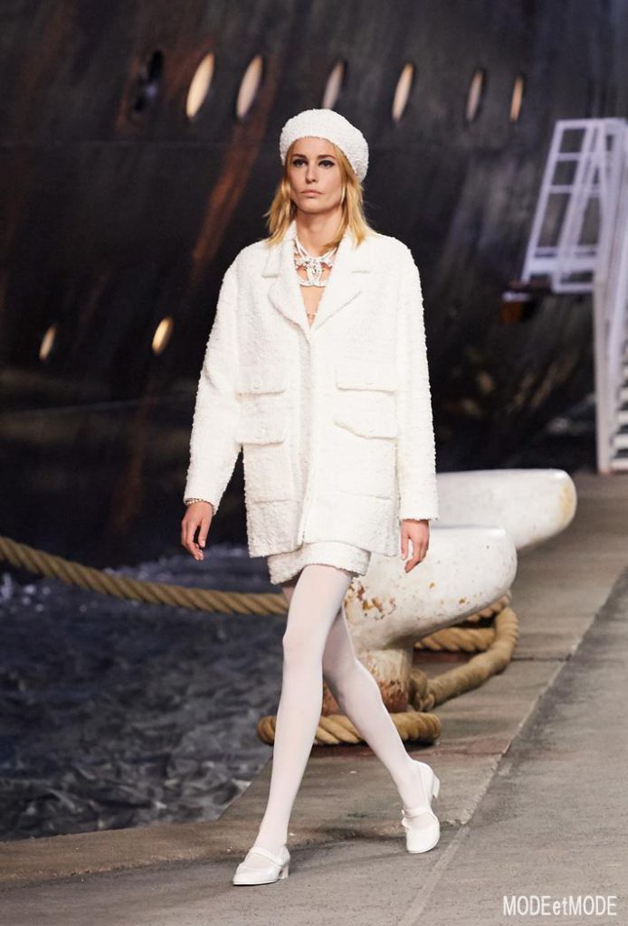 chanel_cruise_aw18hc_006