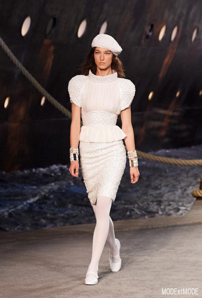 chanel_cruise_aw18hc_014