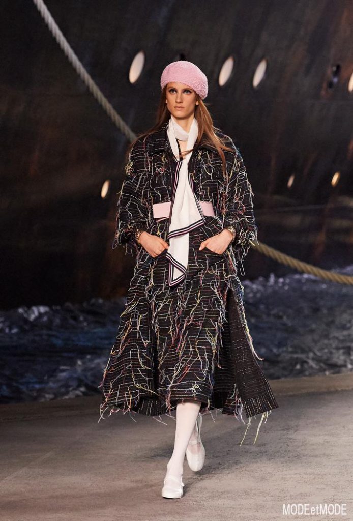 chanel_cruise_aw18hc_022