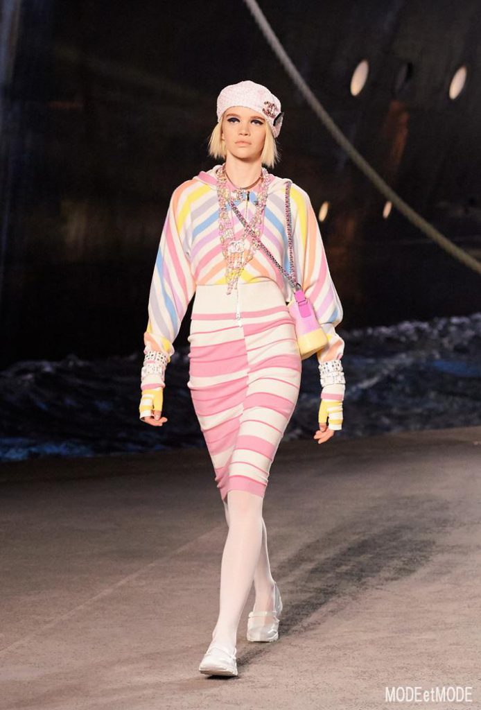 chanel_cruise_aw18hc_033