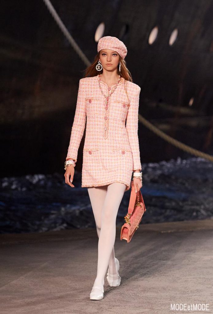 chanel_cruise_aw18hc_038