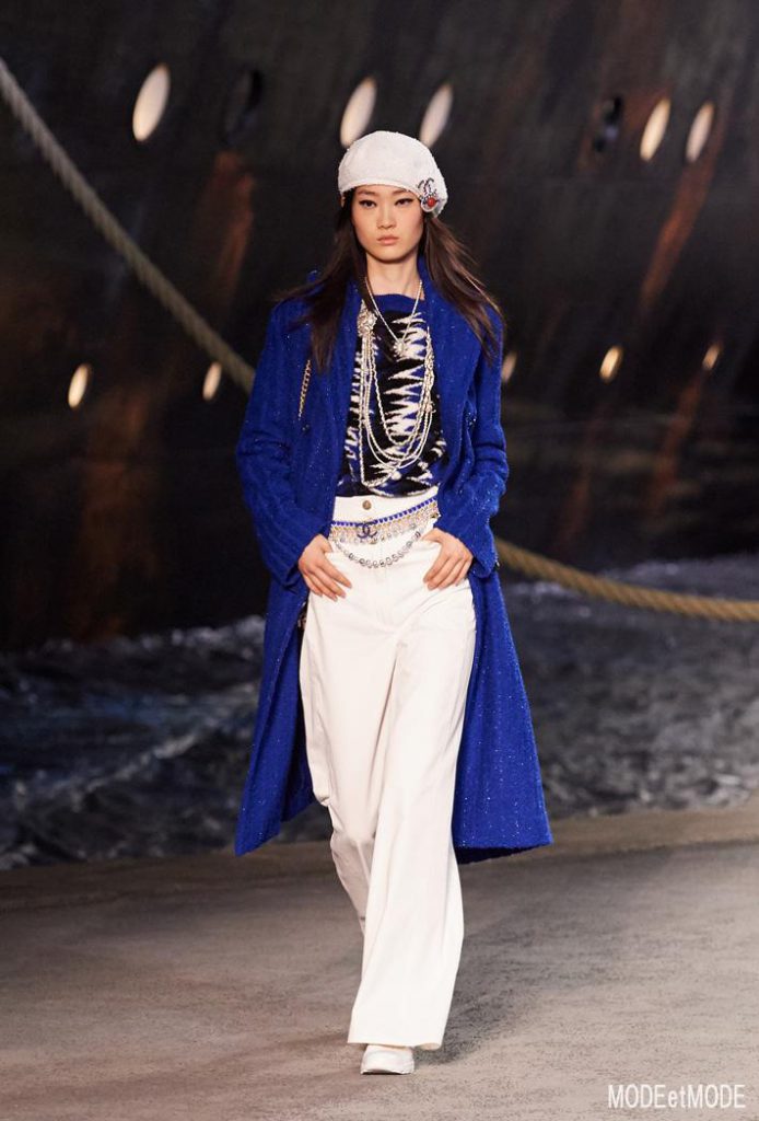 chanel_cruise_aw18hc_059