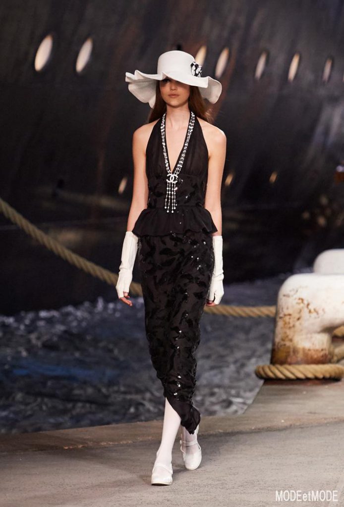 chanel_cruise_aw18hc_077