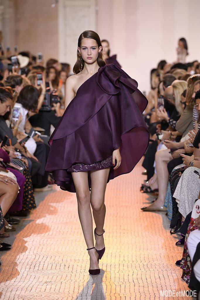 Elie Saab Haute Couture Paris Fall Winter 2018/19 Paris July 2018