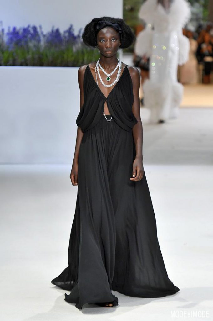 Giambattista Valli Haute Couture Paris Fall Winter 2018/19 Paris July 2018