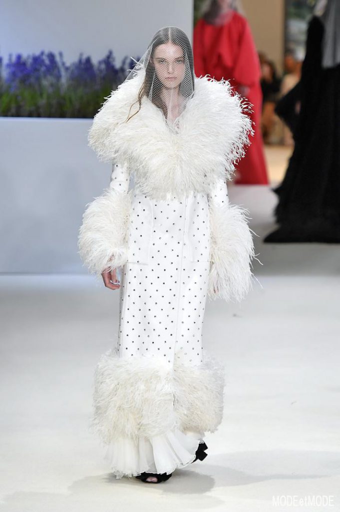Giambattista Valli Haute Couture Paris Fall Winter 2018/19 Paris July 2018