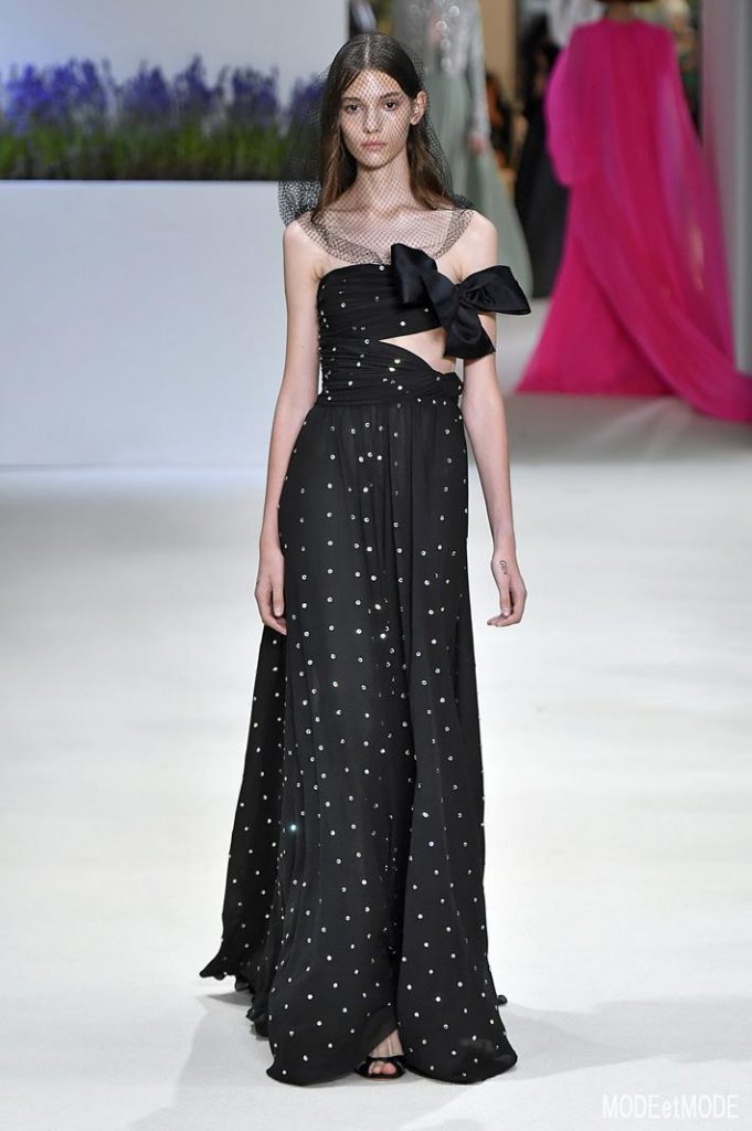 Giambattista Valli Haute Couture Paris Fall Winter 2018/19 Paris July 2018
