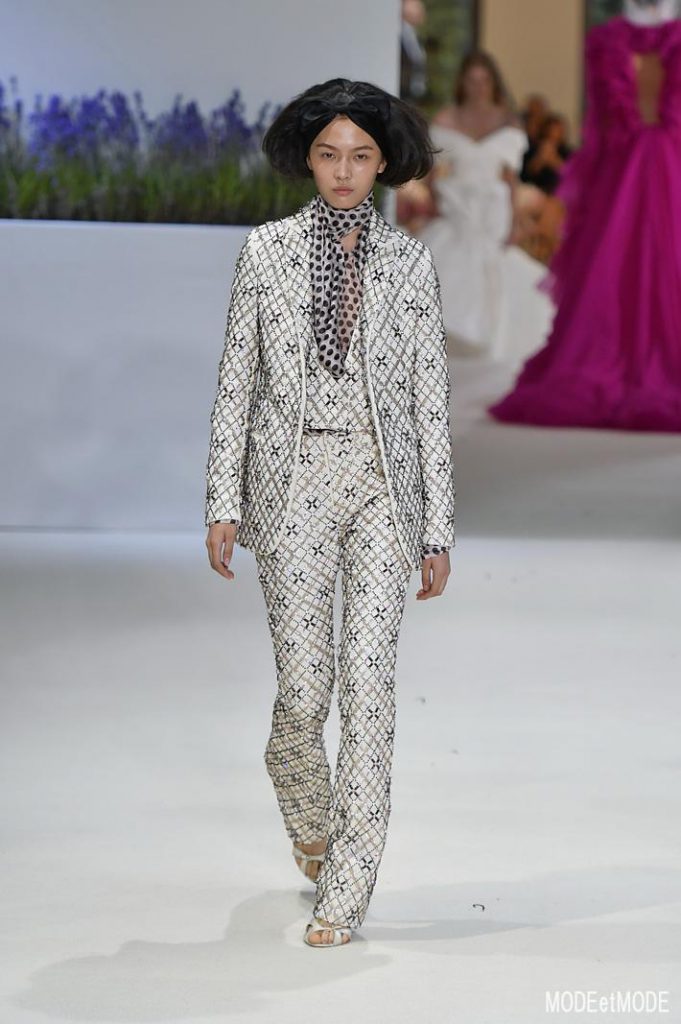 Giambattista Valli Haute Couture Paris Fall Winter 2018/19 Paris July 2018