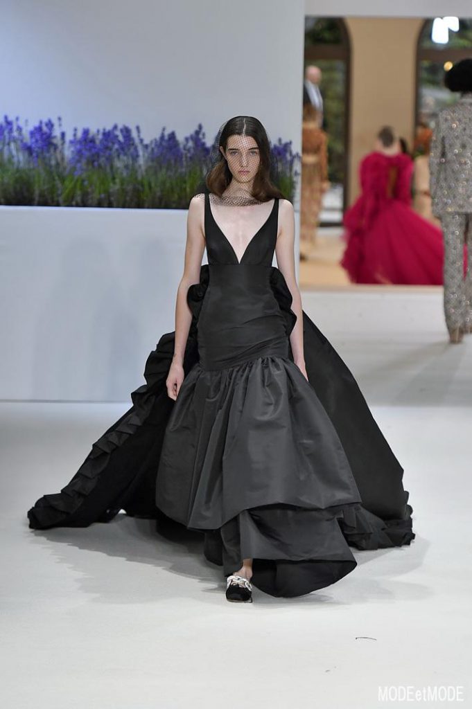 Giambattista Valli Haute Couture Paris Fall Winter 2018/19 Paris July 2018