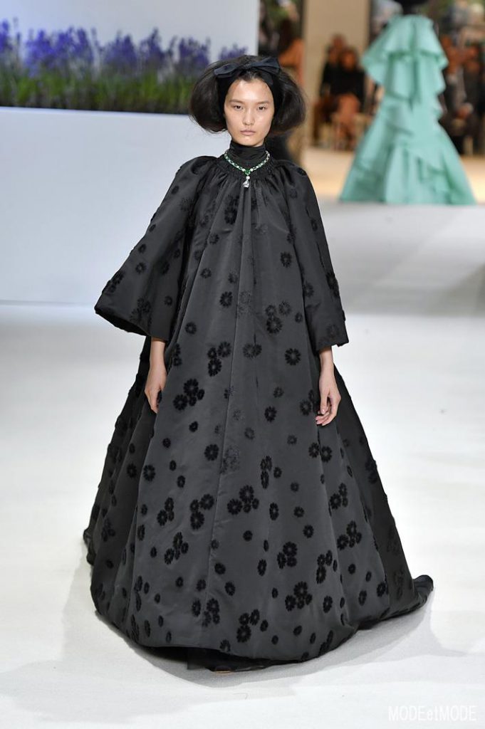 Giambattista Valli Haute Couture Paris Fall Winter 2018/19 Paris July 2018