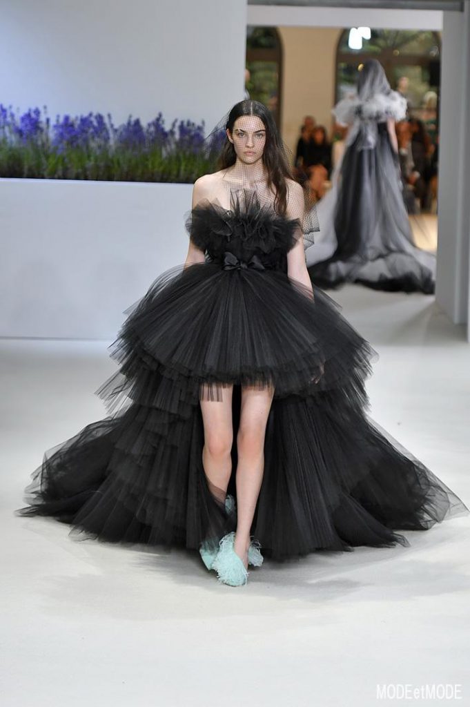 Giambattista Valli Haute Couture Paris Fall Winter 2018/19 Paris July 2018