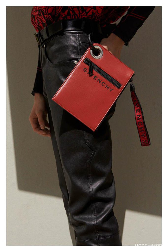 givenchy_cruise_aw18hc_025