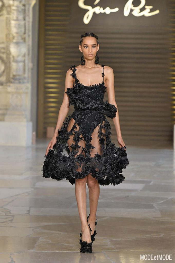 Guo Pei Haute Couture Paris Fall Winter 2018/19 Paris July 2018