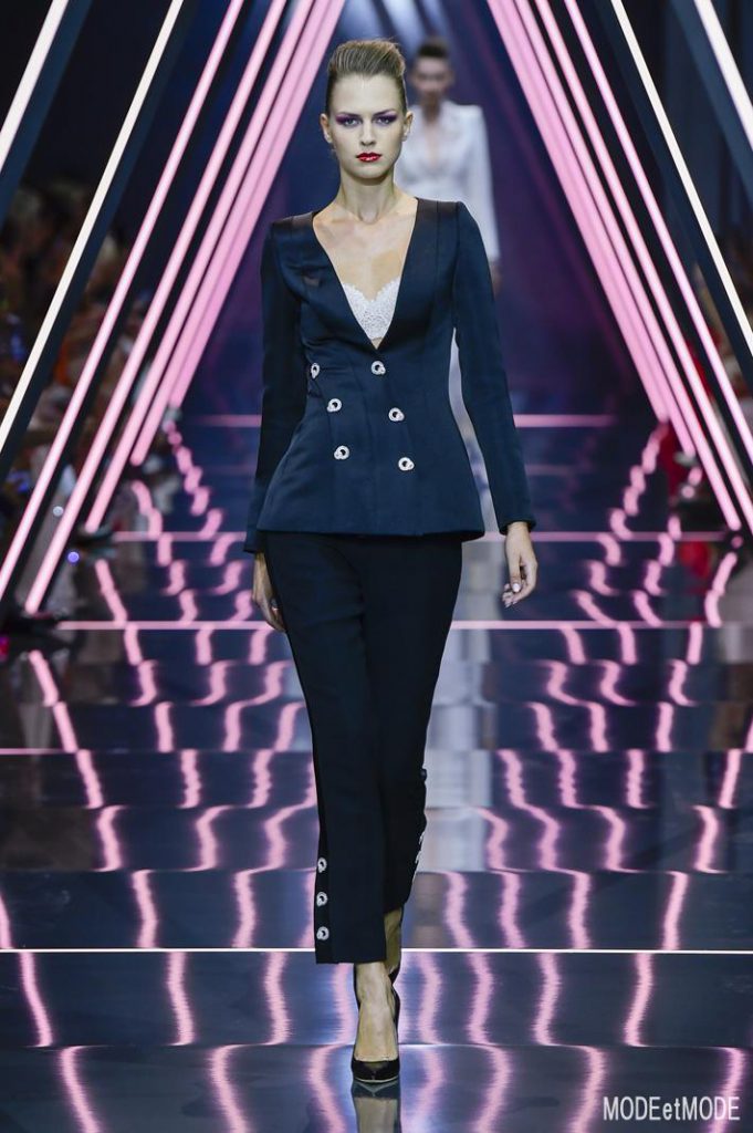 Ralph & Russo, autumn-winter 2018
Paris, France
