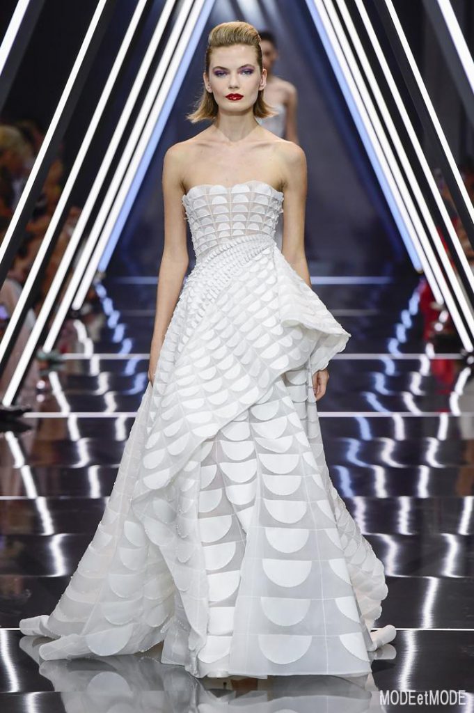 Ralph & Russo, autumn-winter 2018
Paris, France