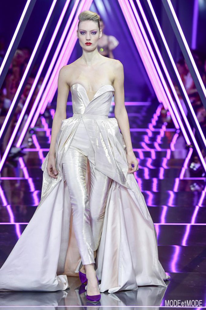 Ralph & Russo, autumn-winter 2018
Paris, France