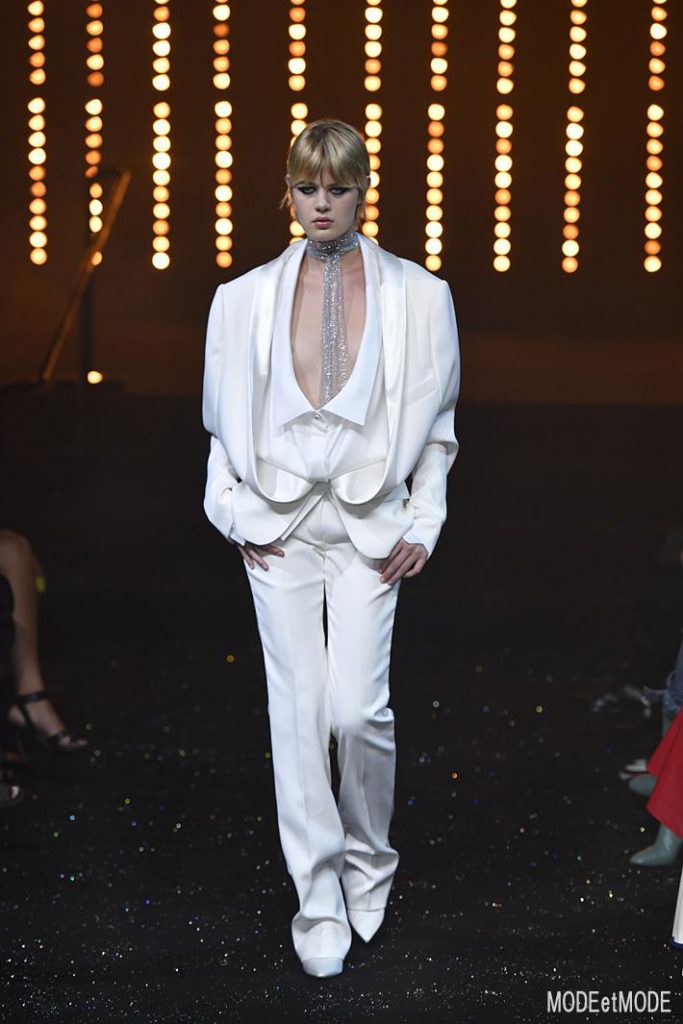Viktor Rolf Haute Couture Paris Fall Winter 2018/19 Paris July 2018