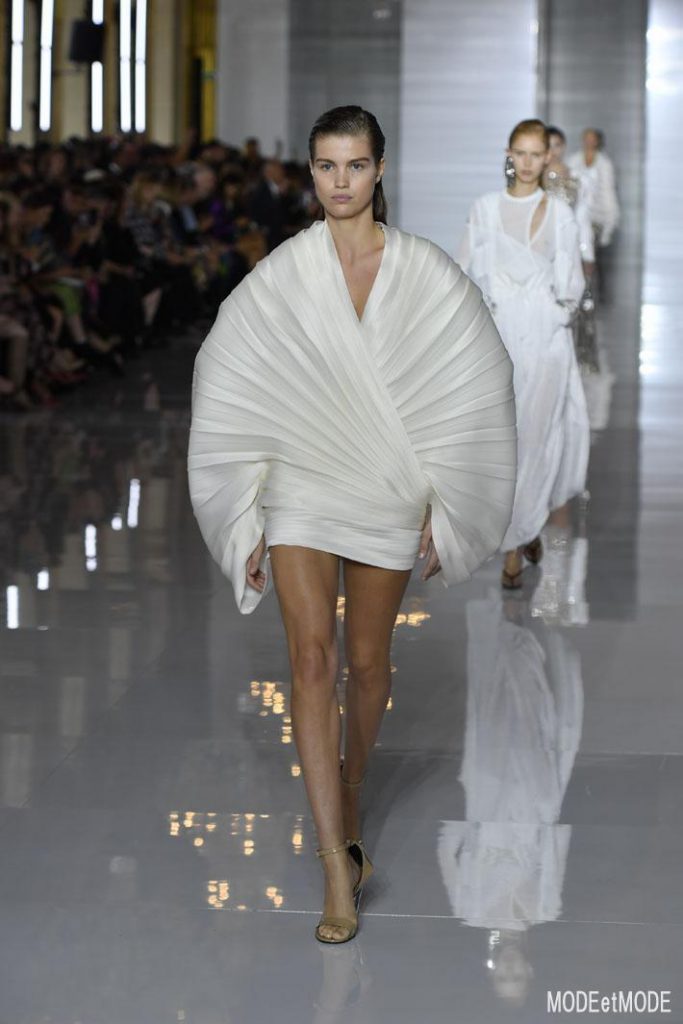 balmain_ss19_002