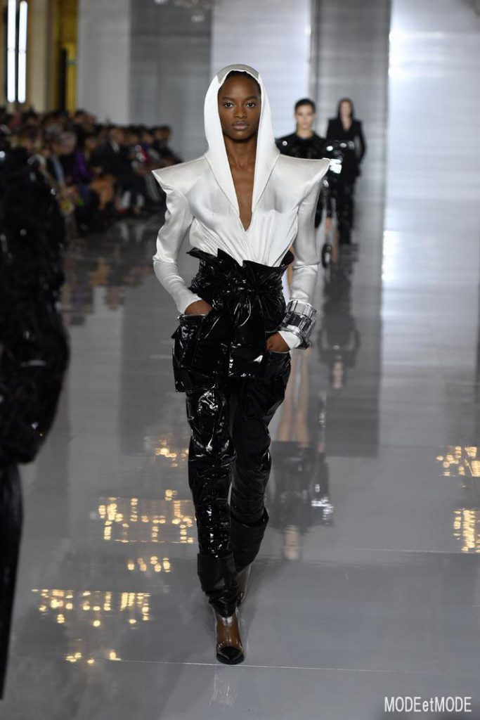 balmain_ss19_076