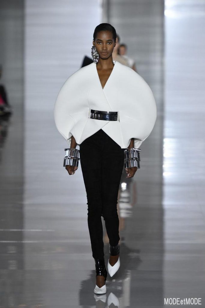 balmain_ss19_086