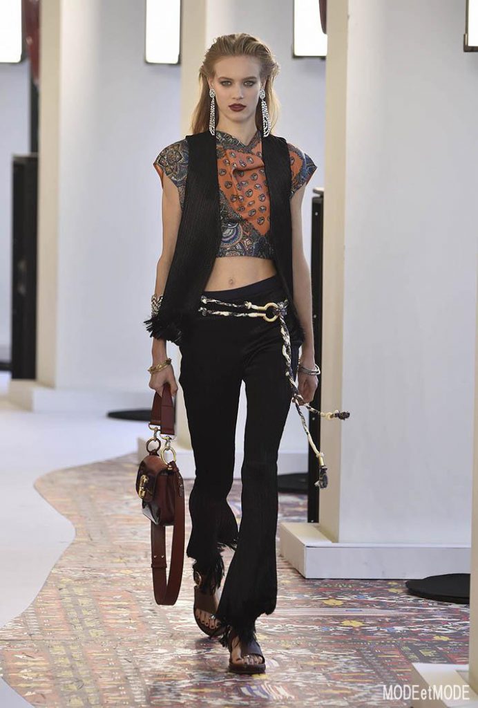 chloe_ss19_016