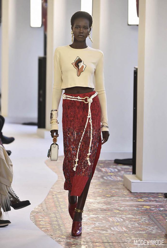 chloe_ss19_029