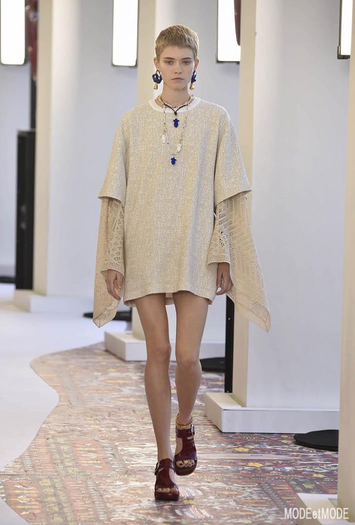chloe_ss19_035